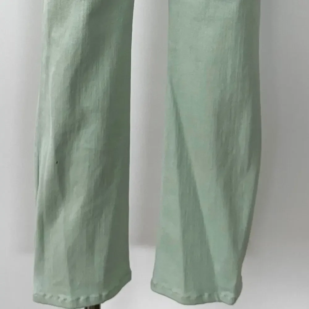 Frame Le Crop Mini Boot Mid-Rise Denim Jeans Pants in Aloe Light Green 26 NWT - Picture 8 of 11